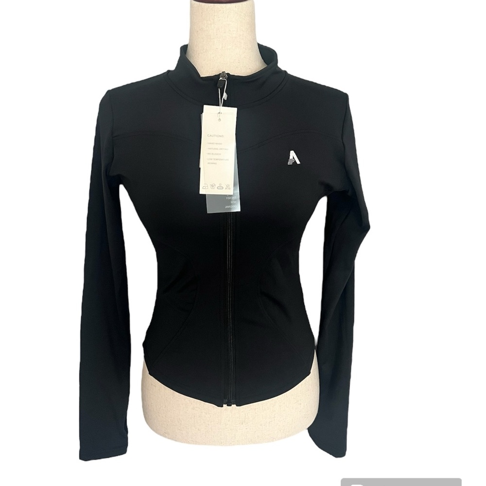 Luyaa Black Lightweight Zip Up‎ Yoga Cropped Athletic Jacket NWT M